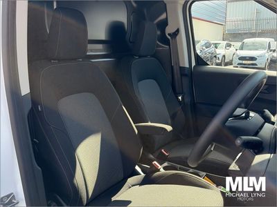 2026 Ford Transit Courier
