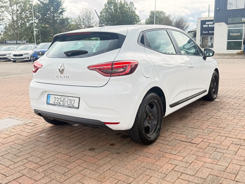 2023 Renault Clio