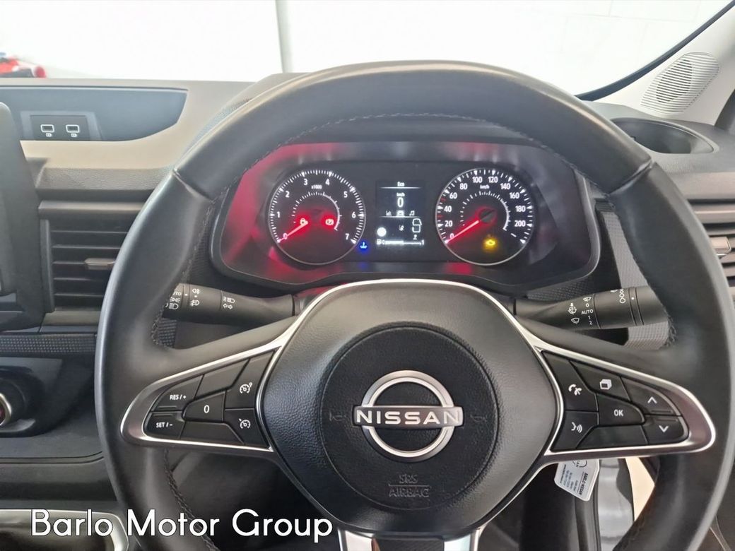 2025 Nissan Primastar