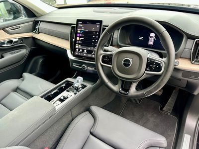 2025 Volvo XC90