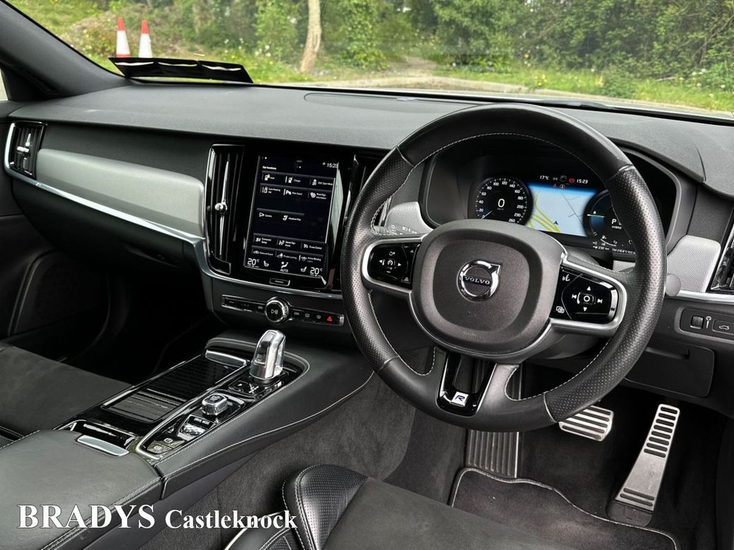 2019 Volvo S90