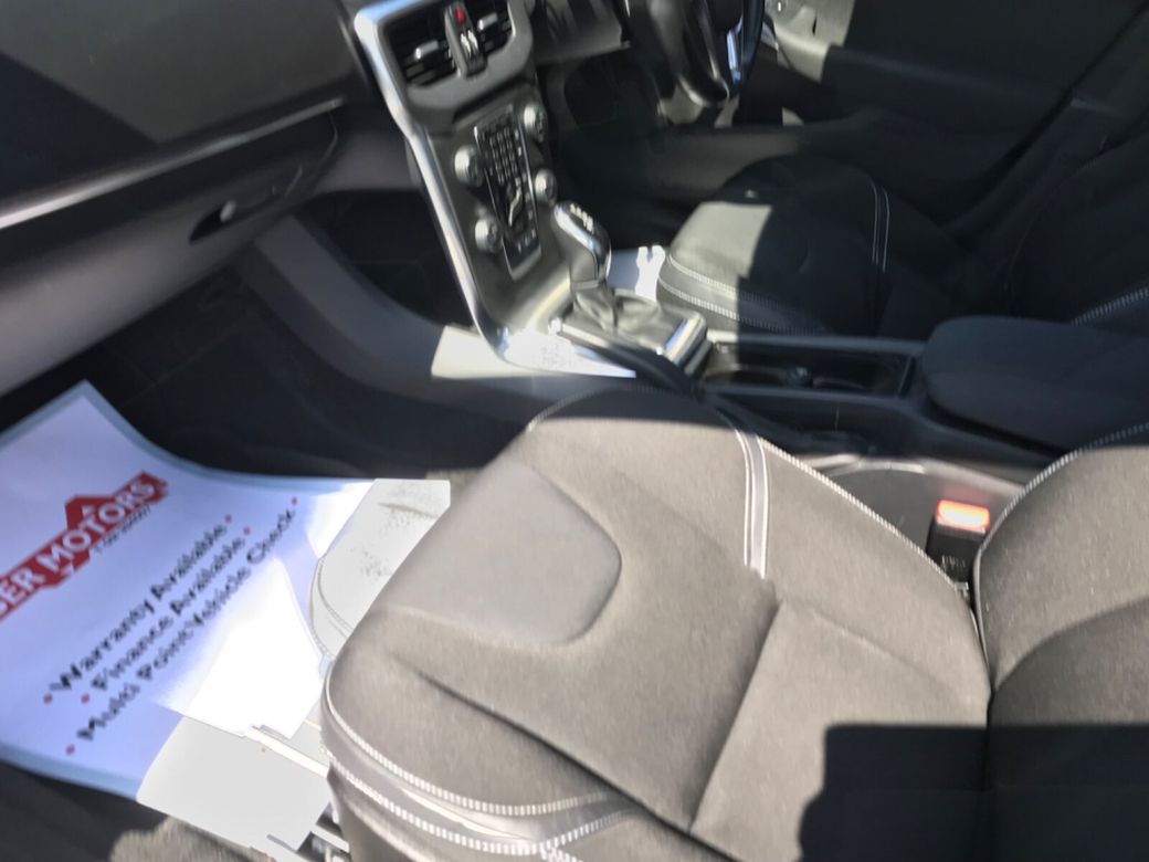2016 Volvo V40