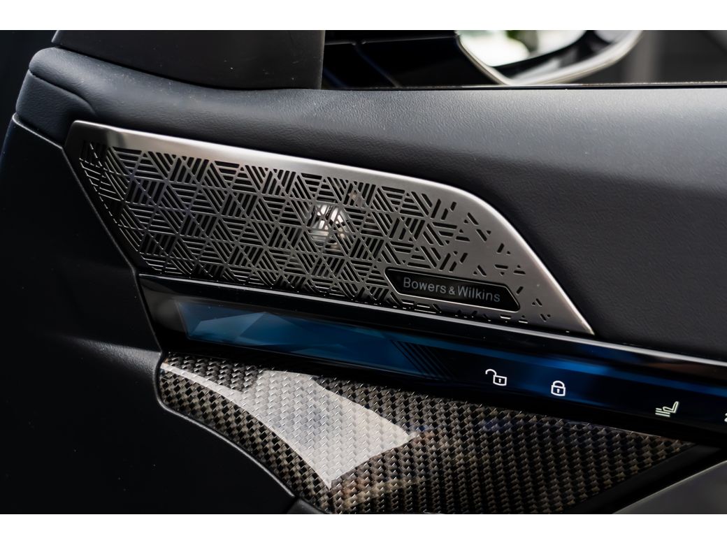 2025 BMW M5