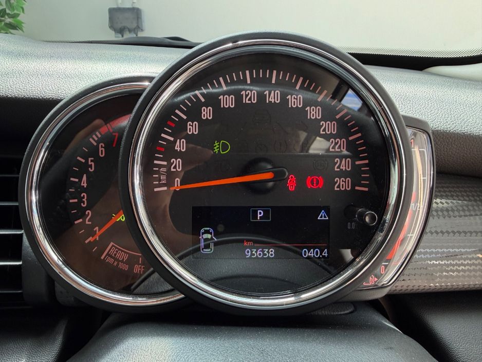 2019 Mini Hatch
