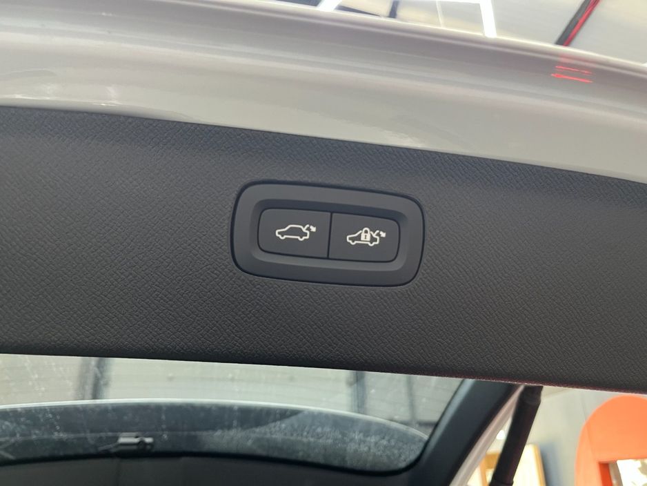 2025 Volvo XC90