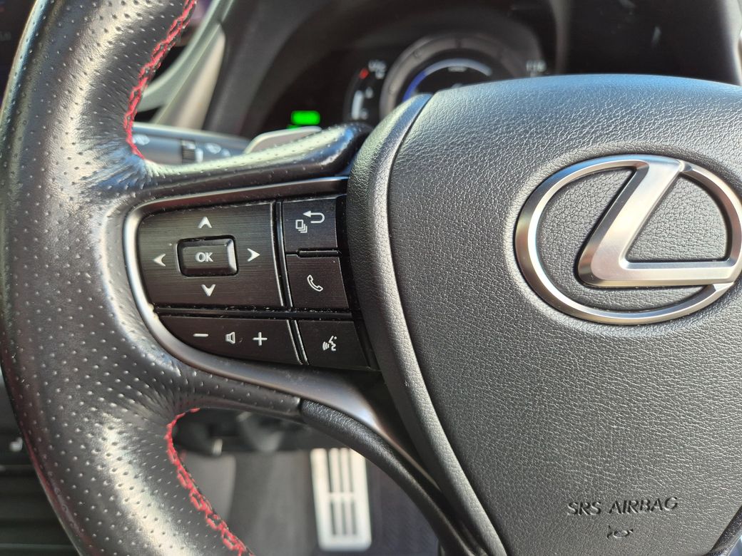 2021 Lexus ES 300h