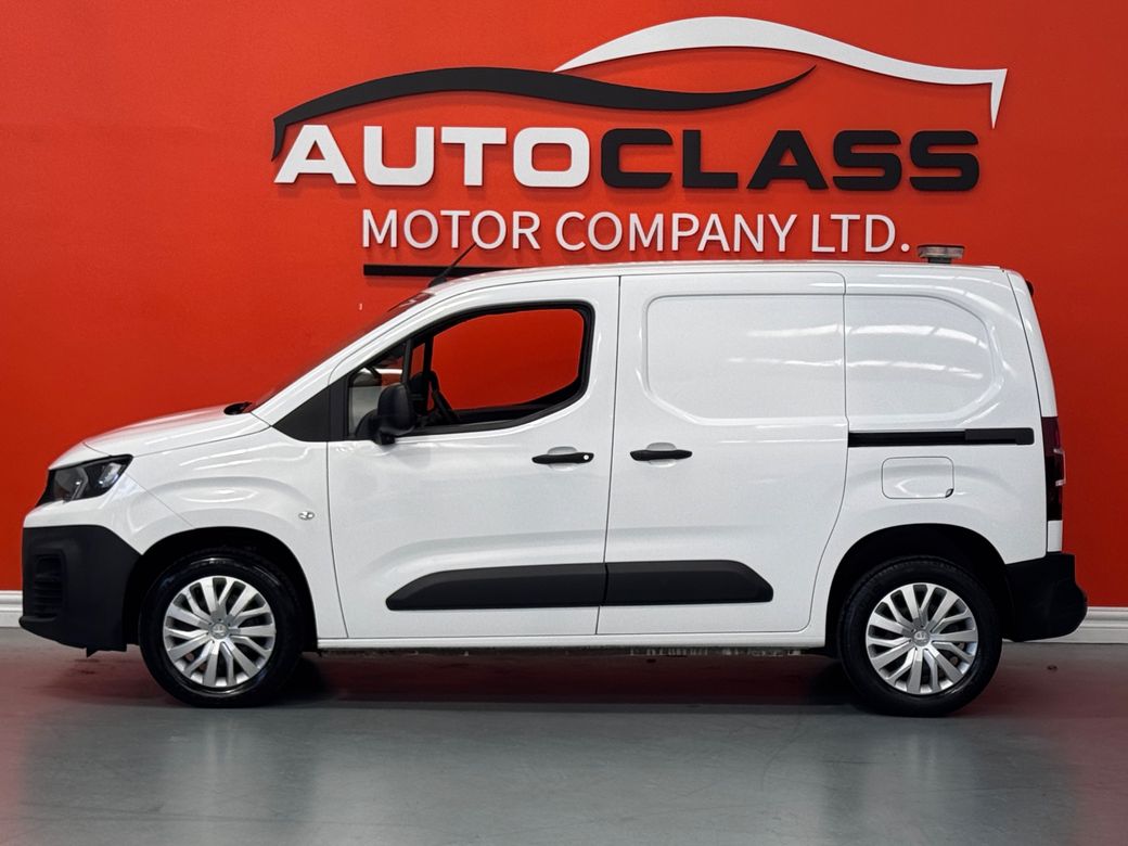 2021 Peugeot Partner