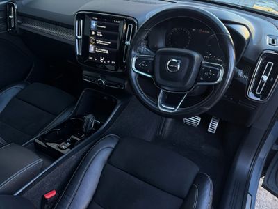 2021 Volvo XC40