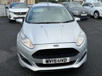 2015 Ford Fiesta
