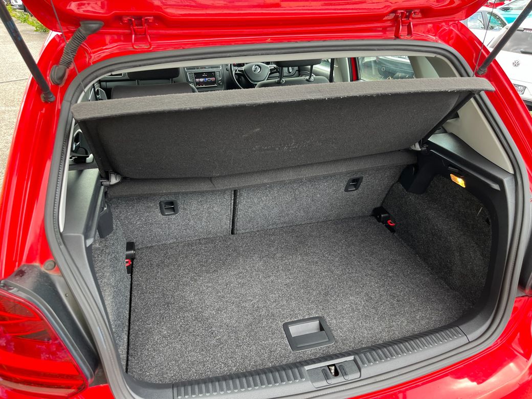 2016 Volkswagen Polo