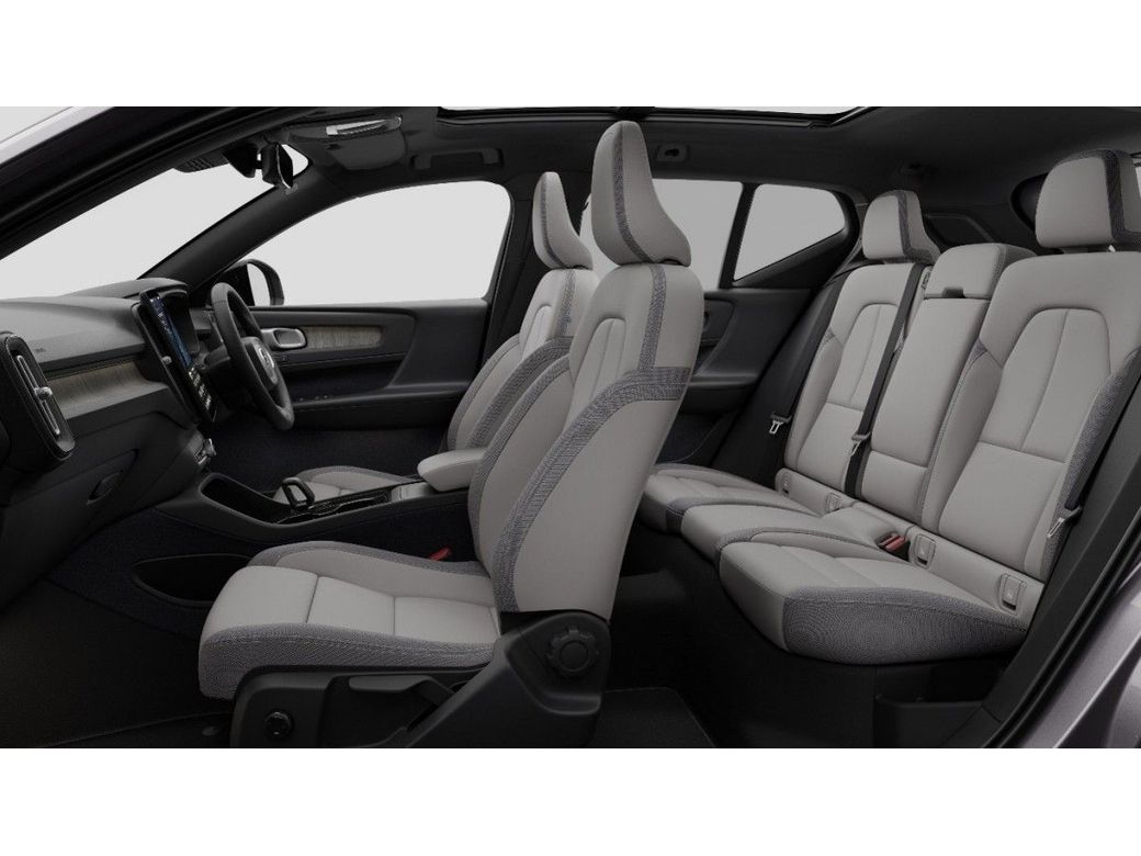 2027 Volvo EX40