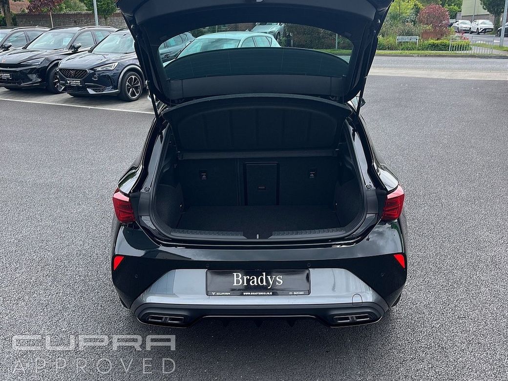 2025 Cupra Leon