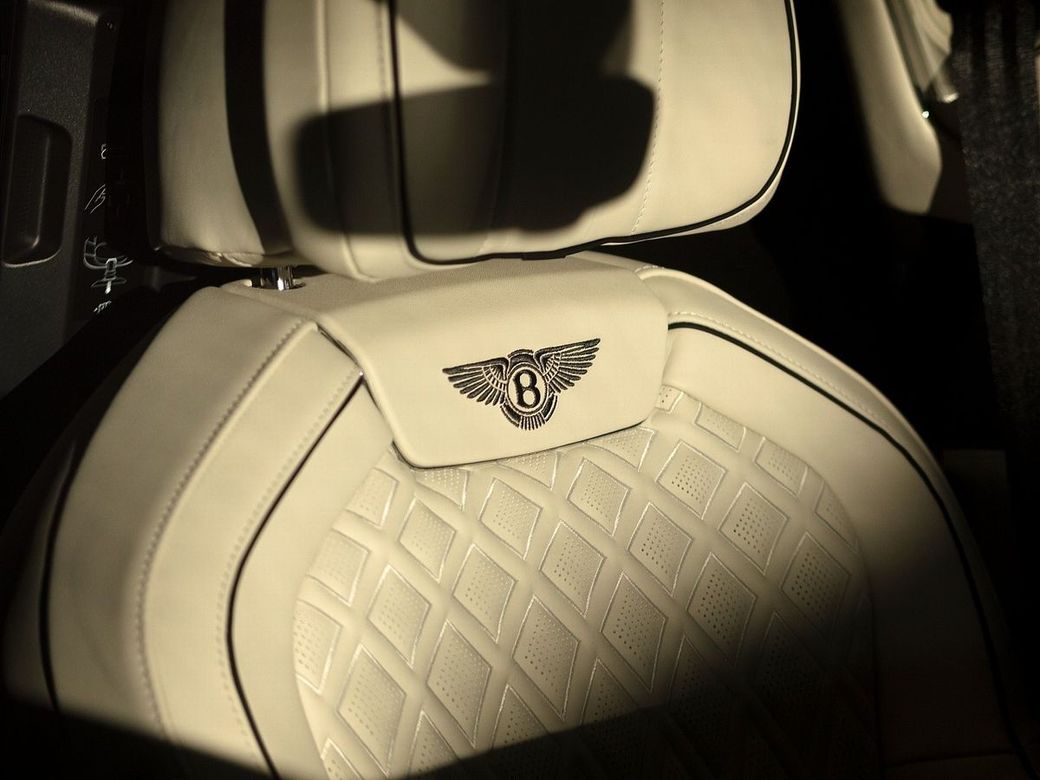 2025 Bentley Flying Spur