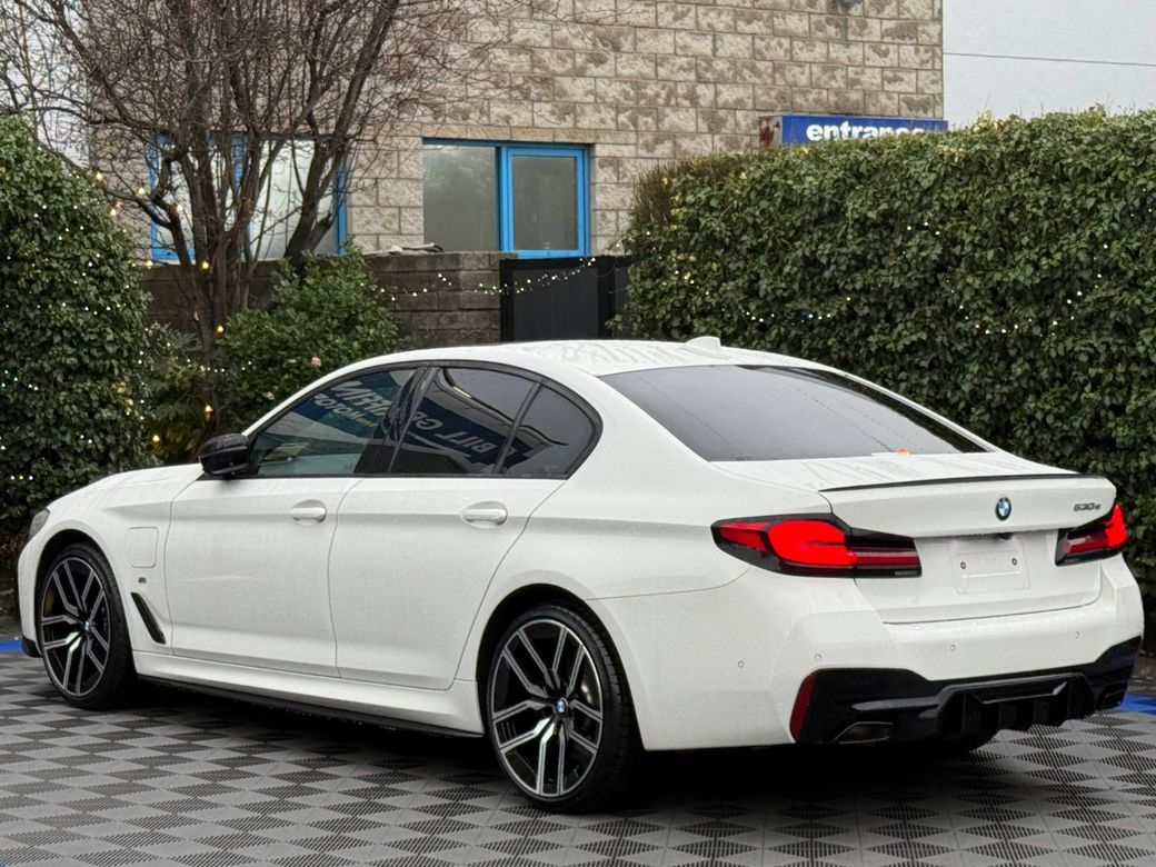 2021 BMW 5 Series
