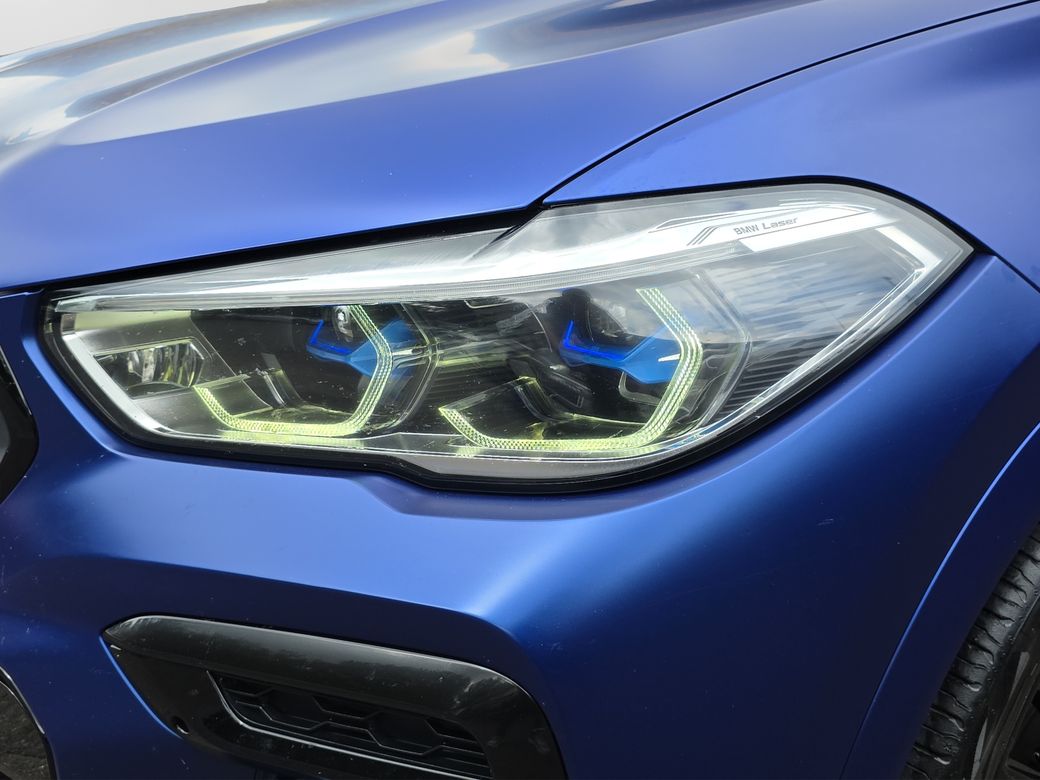 2022 BMW X6