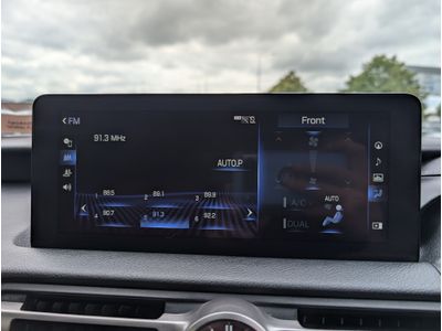 2020 Lexus IS 300h