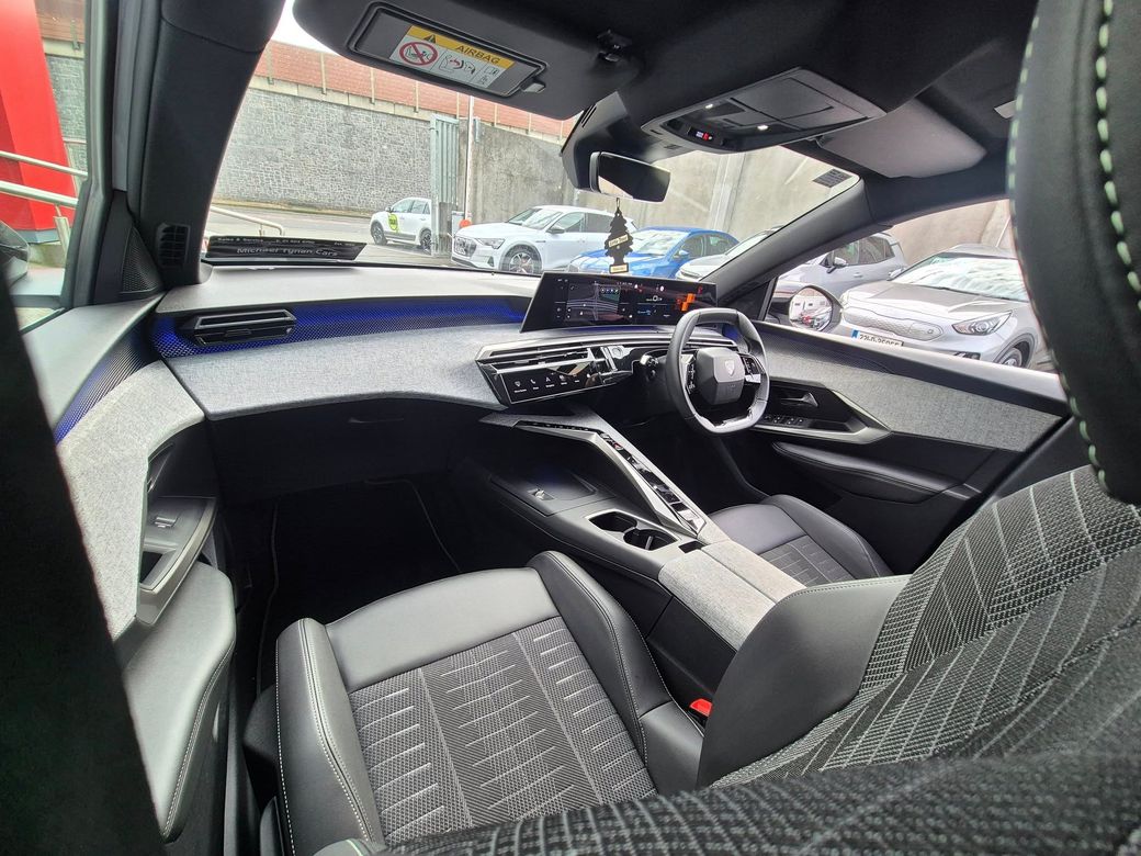 2025 Peugeot 3008