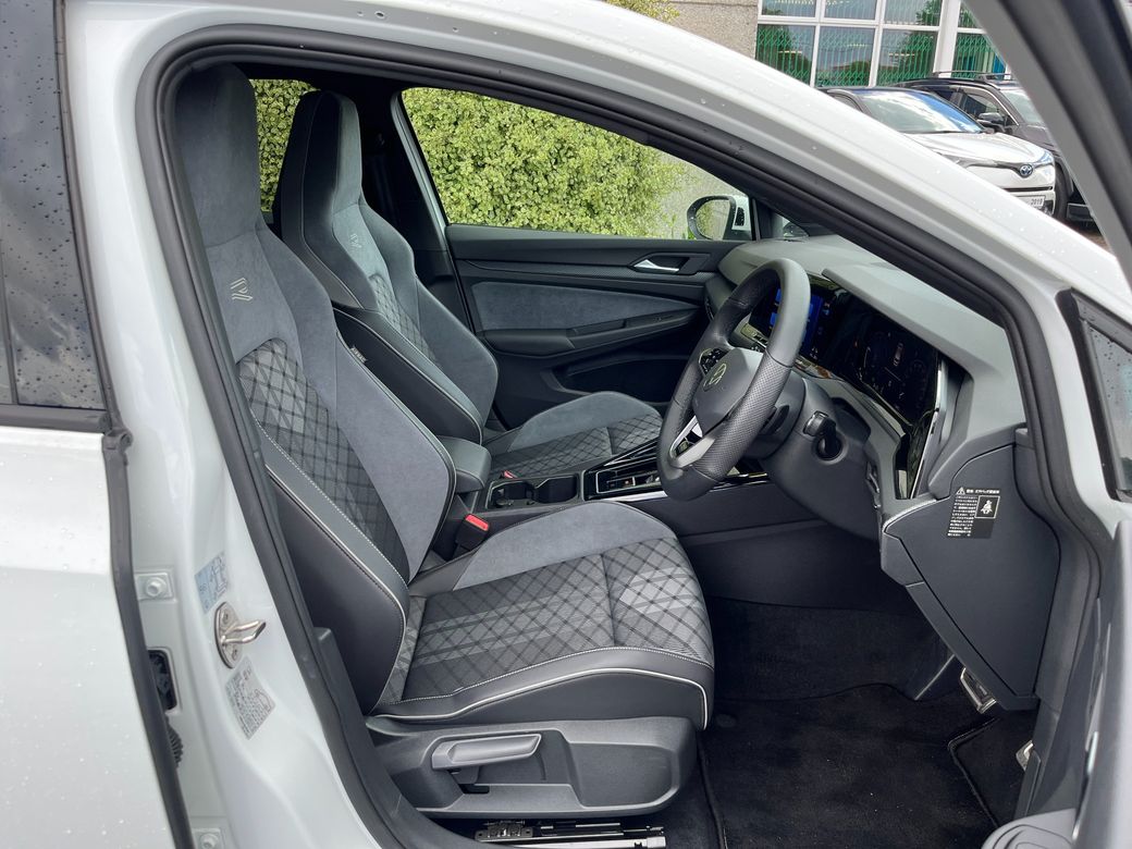 2024 Volkswagen Golf