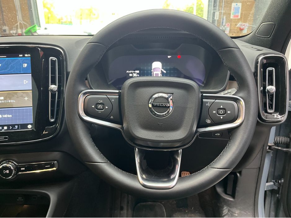 2022 Volvo XC40