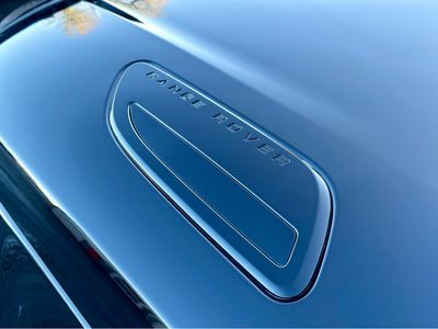 2025 Land Rover Range Rover Velar