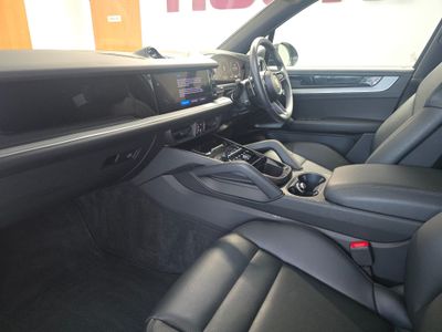 2025 Porsche Cayenne