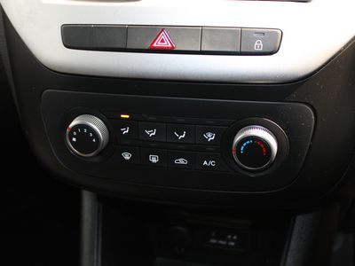 2017 Kia Venga