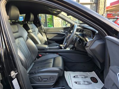 2022 Audi e-tron