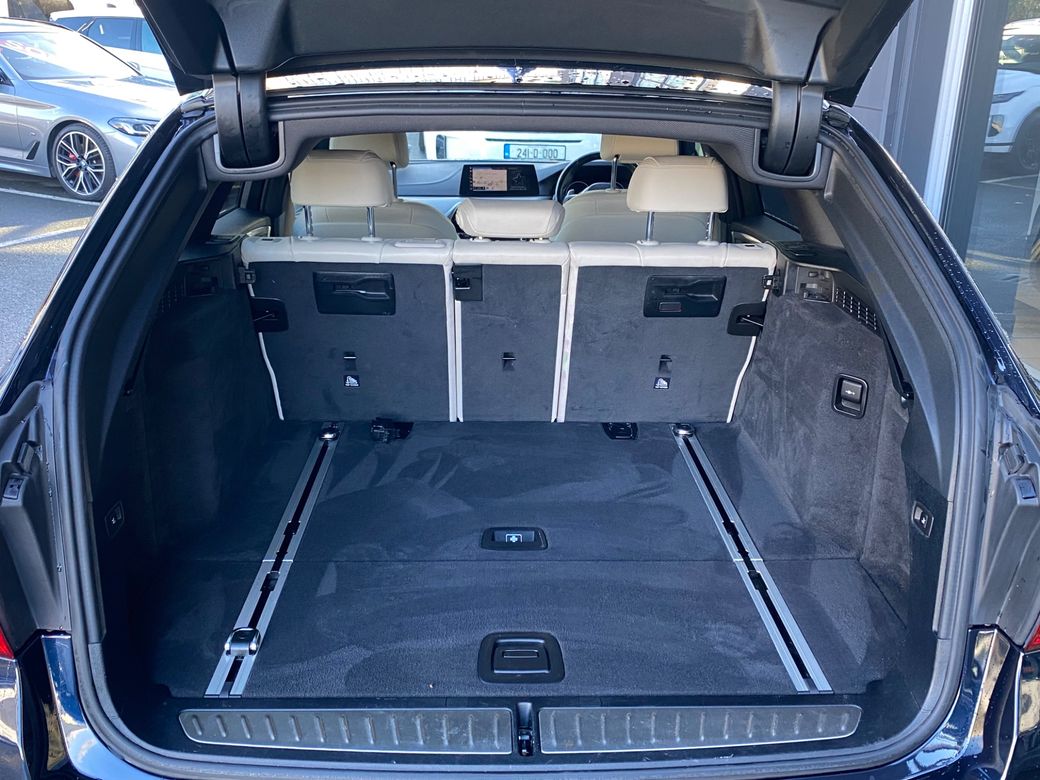 2019 BMW 5 Series