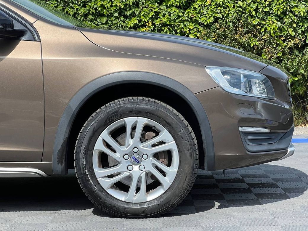 2018 Volvo V60