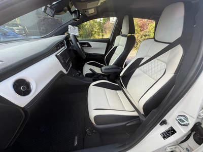 2016 Toyota Auris