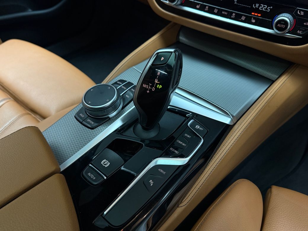 2019 BMW 5 Series