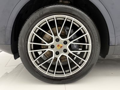 2022 Porsche Cayenne