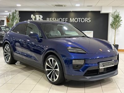 2025 Porsche Macan