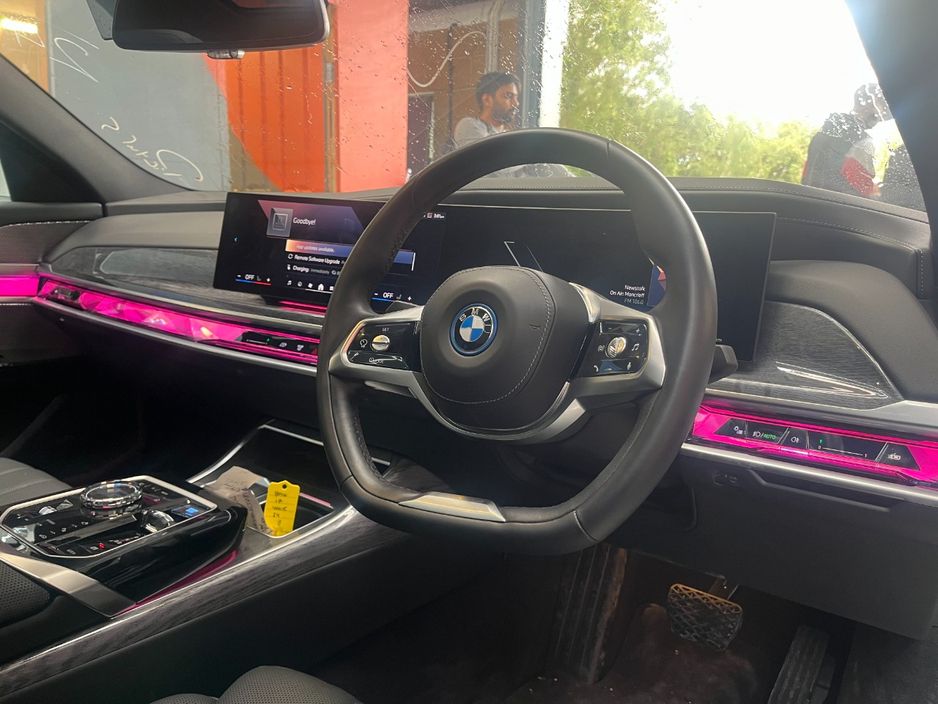 2024 BMW i7