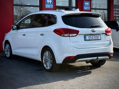 2017 Kia Carens