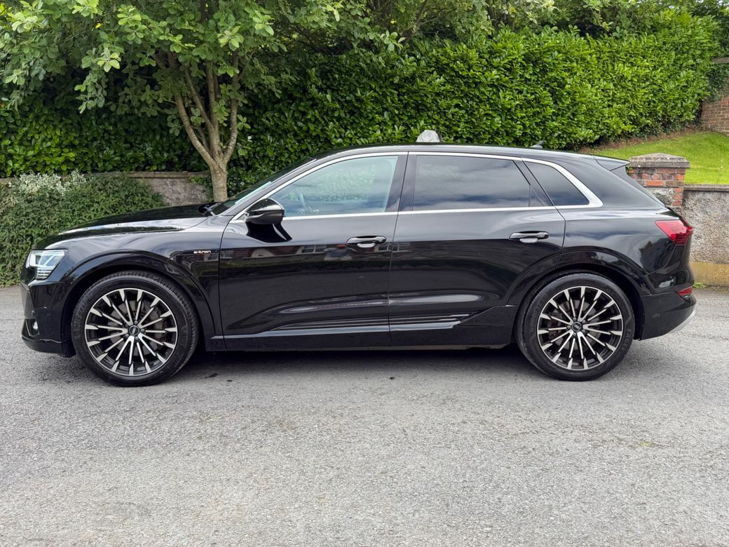 2020 Audi e-tron