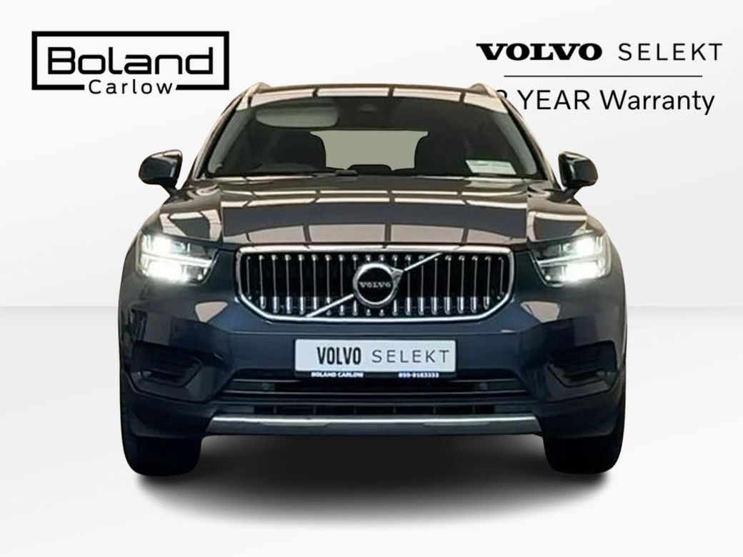 2022 Volvo XC40