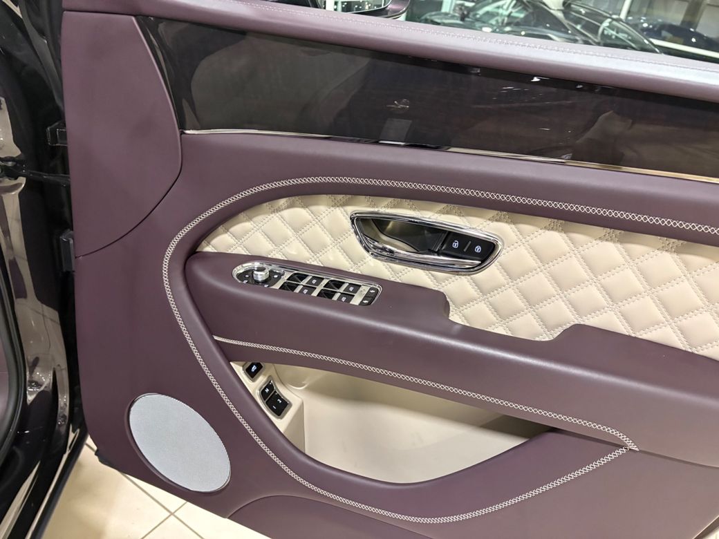 2022 Bentley Bentayga