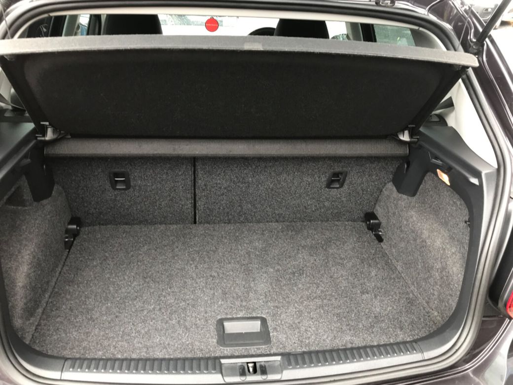 2015 Volkswagen Polo