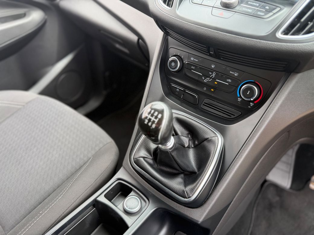 2019 Ford Grand C-Max