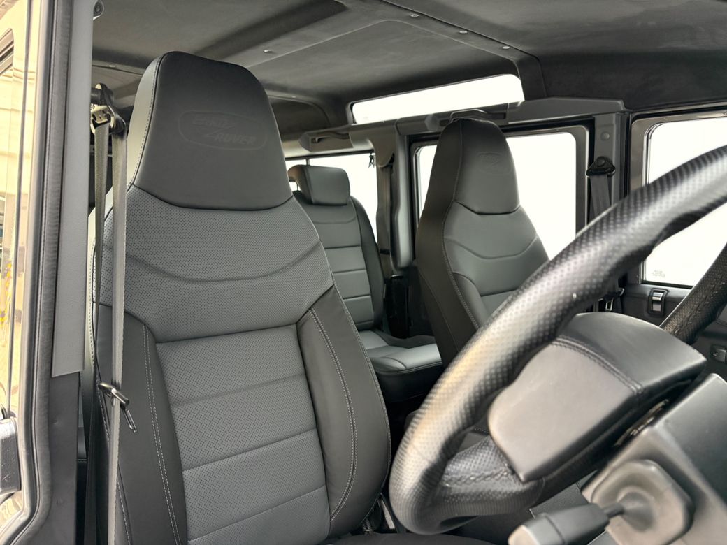 2015 Land Rover Defender