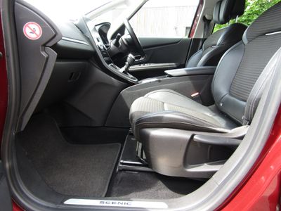 2018 Renault Scenic