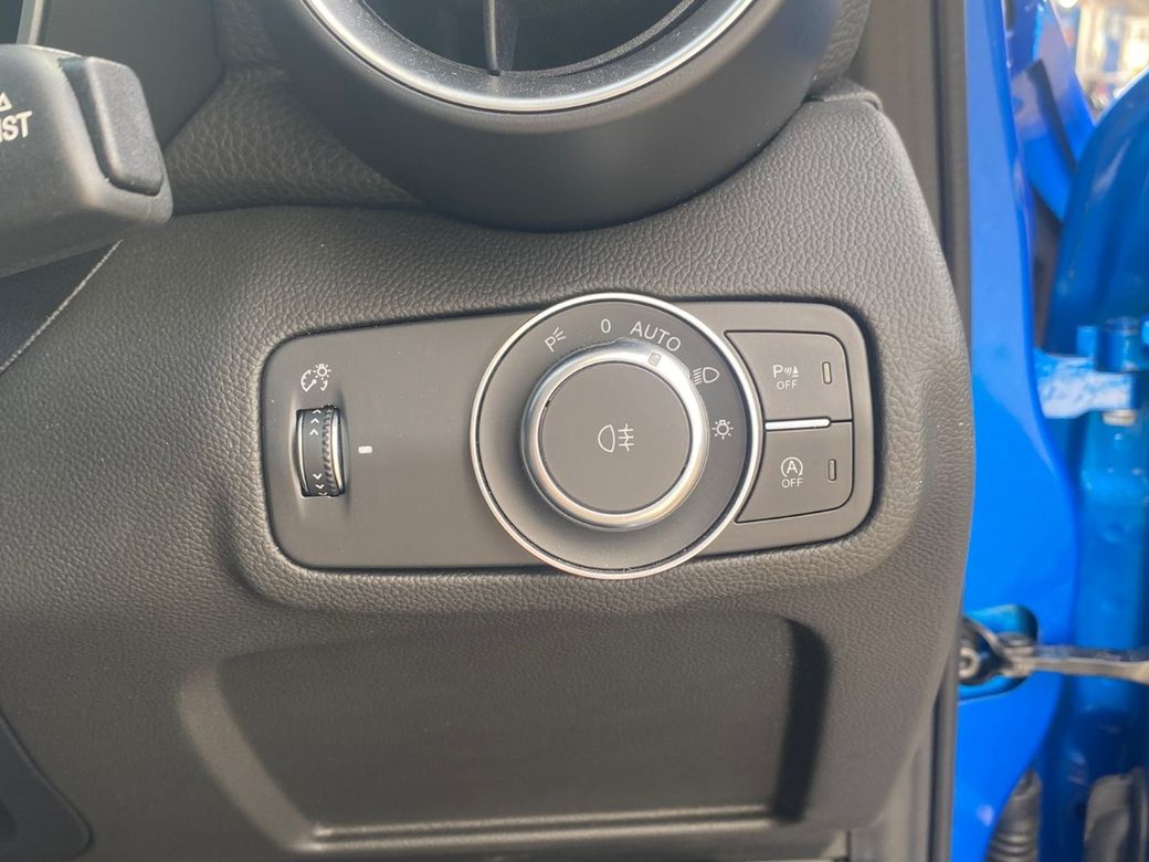 2025 Alfa Romeo Giulia