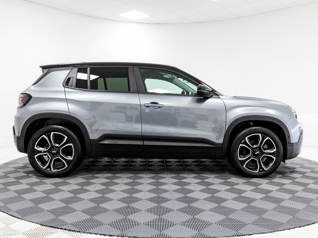 2025 Jeep Avenger