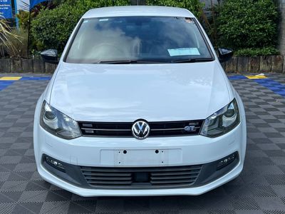 2015 Volkswagen Polo