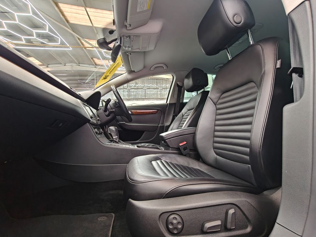 2012 Volkswagen Passat