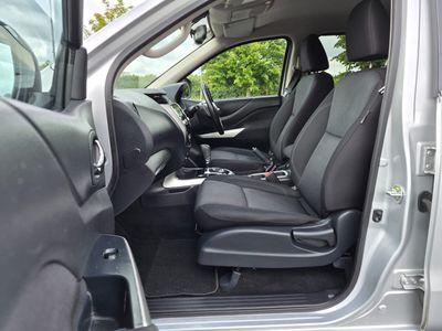 2020 Nissan Navara
