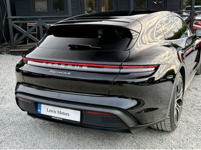 2023 Porsche Taycan