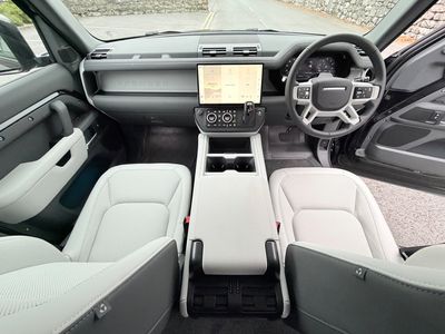 2026 Land Rover Defender