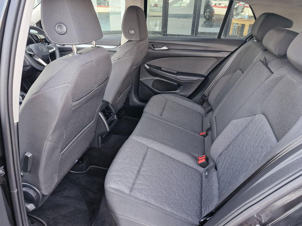 2025 Volkswagen Golf